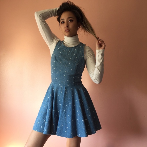 Dusen Dusen Dresses & Skirts - Dusen Dusen Denim Paisley Dress Dusen Dusen Dresses & Skirts - Dusen Dusen Denim Paisley Dress